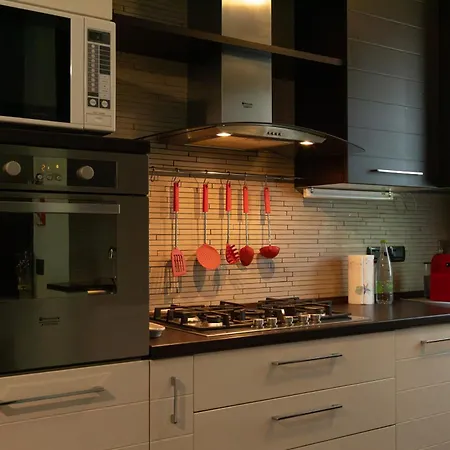 Apartment Prepo Escape - Con Giardino
