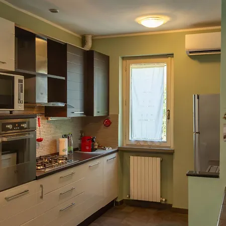Prepo Escape - Con Giardino Apartment *